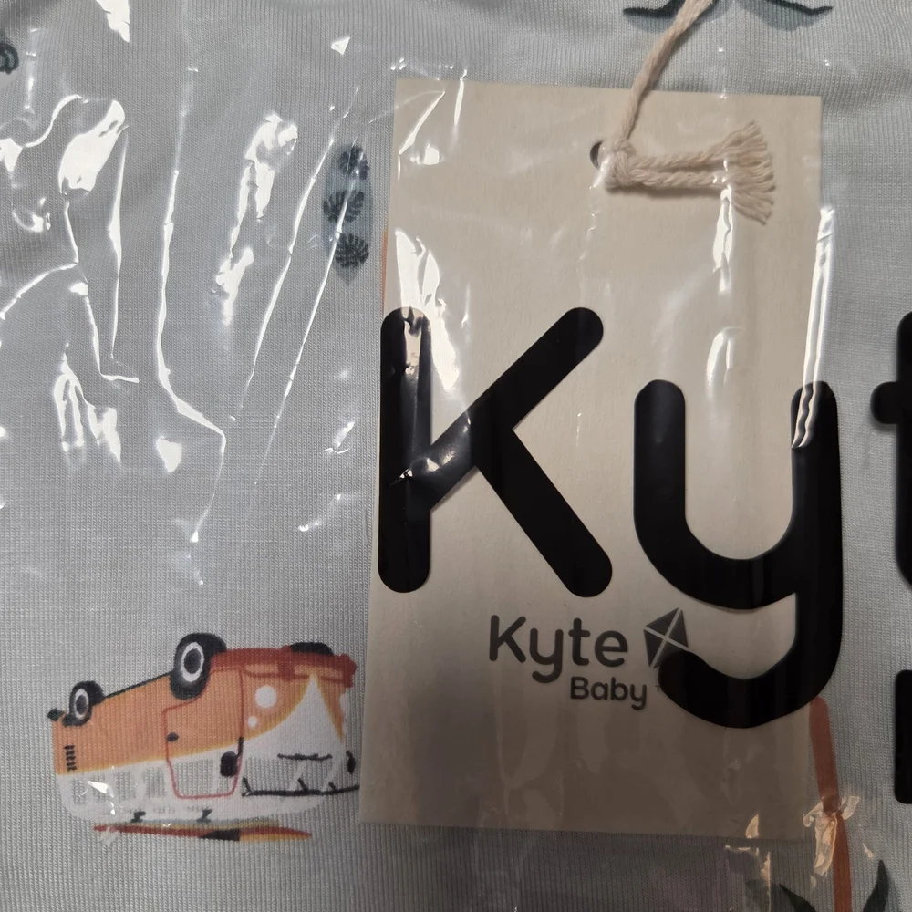 Kyte Baby Printed Blanket - Picture 3 of 3